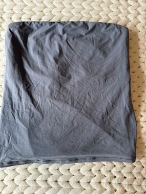 SKIMS Strapless Tube Top in grey